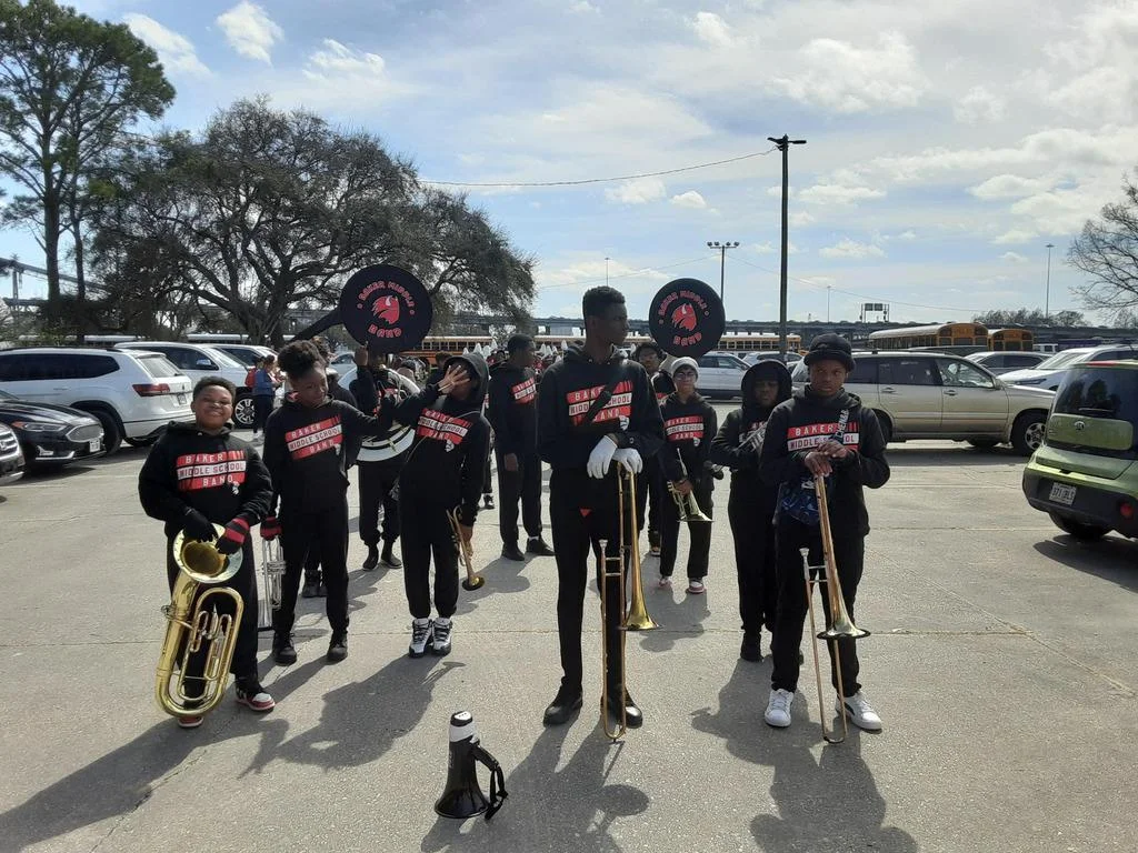 Band lines up for Port Allen Parade